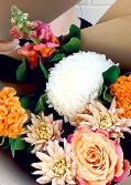 Order online low-cost flowers from UAE Flowers and make your dear ones happier. Pocket-friendly flowers for all occasions. Best affordable flower delivery.