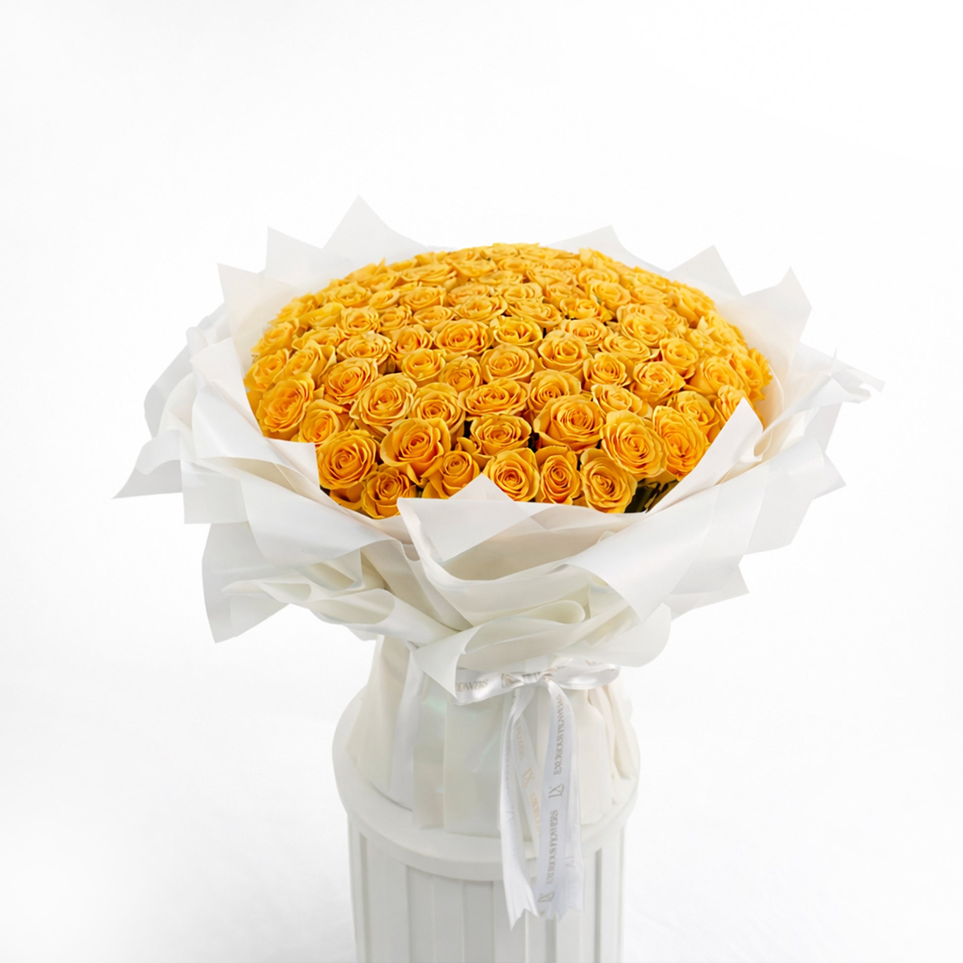 100-yellow-roses-grand-bouquet-dubai fro sale in dubai