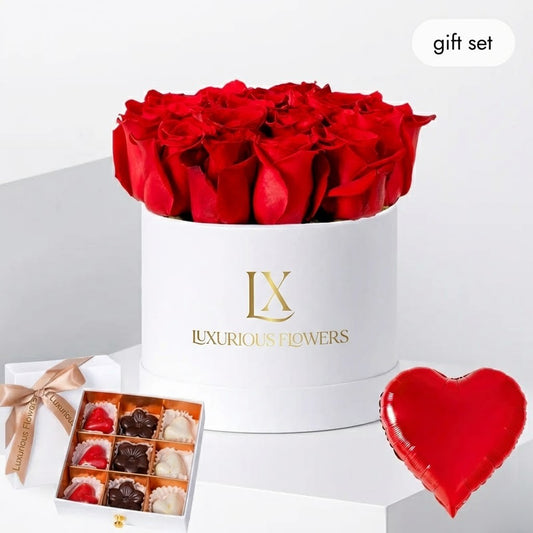 Anniversary Petite Red Roses (Gift Set)