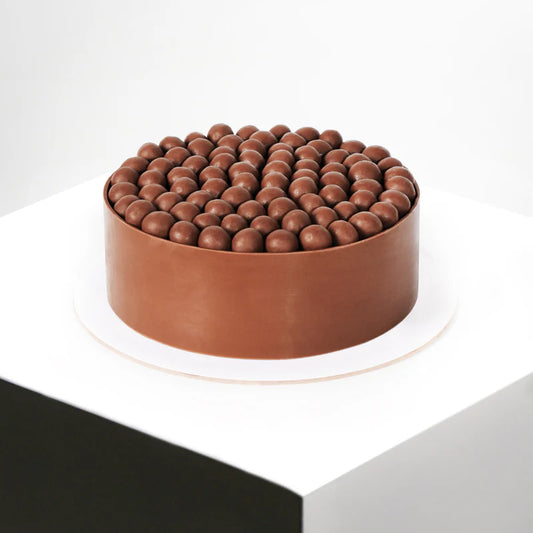 Malteser Cake