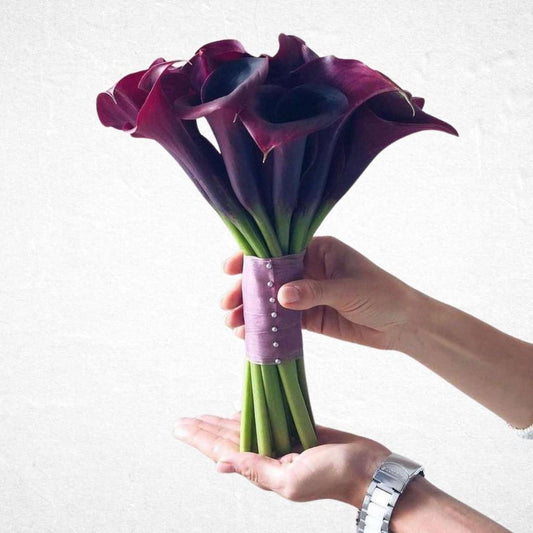 Bridal Balla Bouquets: Where Luxury Blooms for Your Dream Wedding - Luxurious Flowerssimple