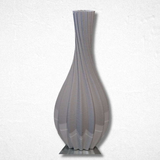 Elegant Porcelain Vase - Luxurious Flowerssimple
