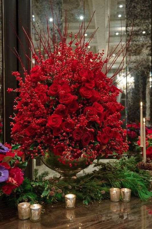 Fleur Friday :: Happy Holidays! - Luxurious Flowerssimple