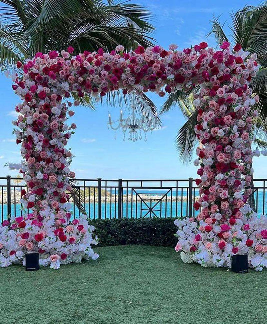 Horizon Hues Wedding Decor - Luxurious Flowerssimple