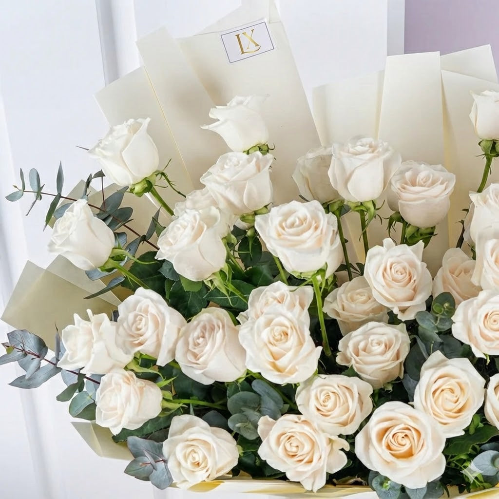 Anniversary 50 White Roses