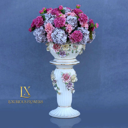 VIP Luxurious Rose Floral stand - Luxurious Flowerssimple