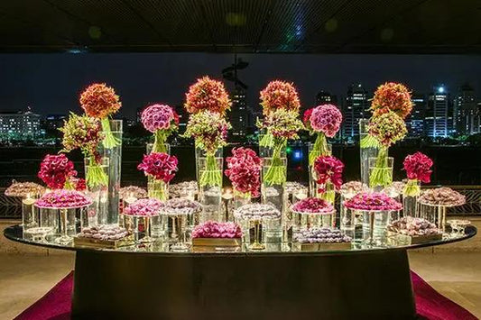 Barbie Pink floral arrangement - Luxurious Flowerssimple
