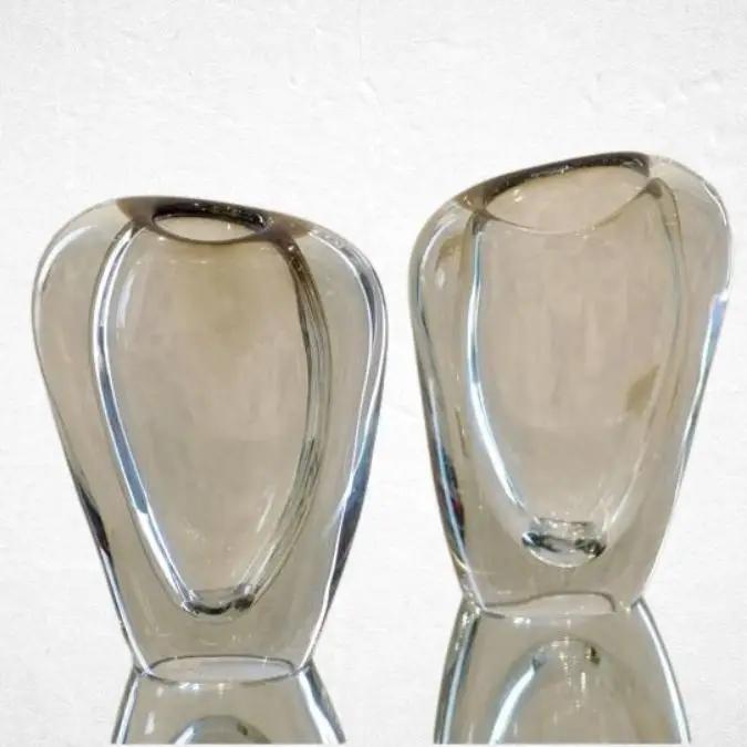 Crystal Serenity Round Vases - Luxurious Flowerssimple