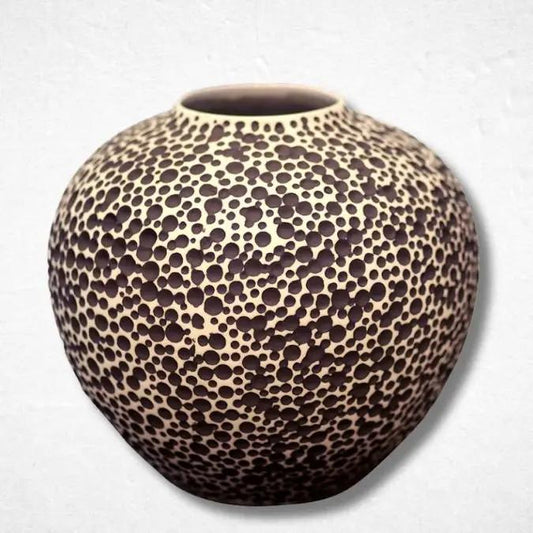 Monochrome Harmony Grand Vases - Luxurious Flowersvariable