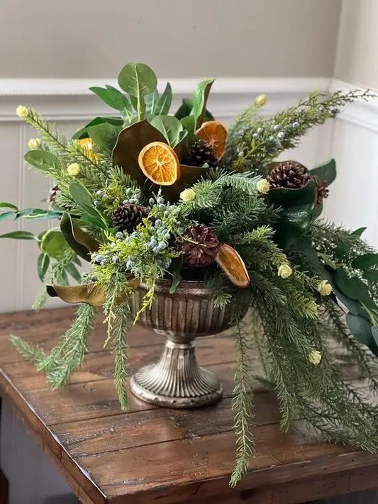 Trending Hotel Floral Arrangement - Luxurious Flowerssimple