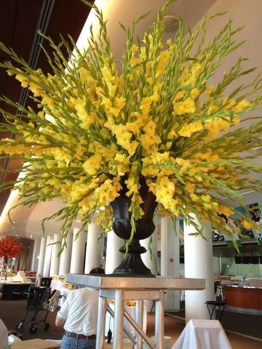 Wedding and Event florist | Flowers by Luxurious - Luxurious Flowerssimple