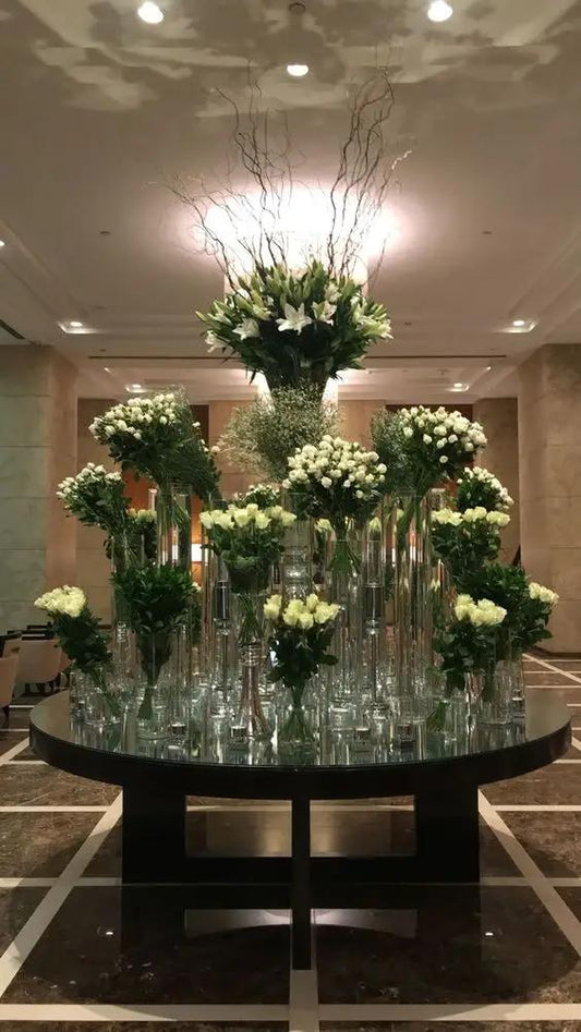 White angel Design hotel decoration - Luxurious Flowerssimple